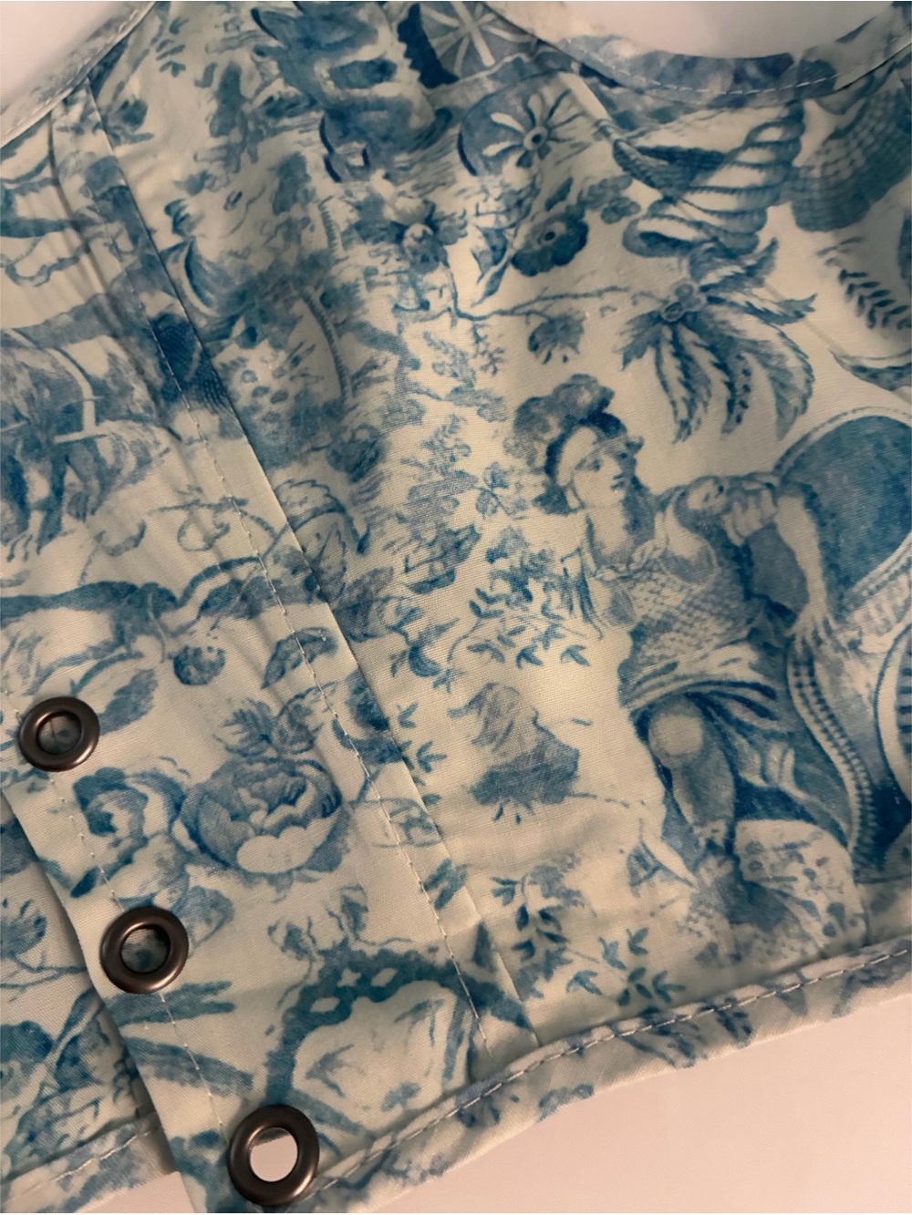 Porcelain Corset - Picture 9 of 16